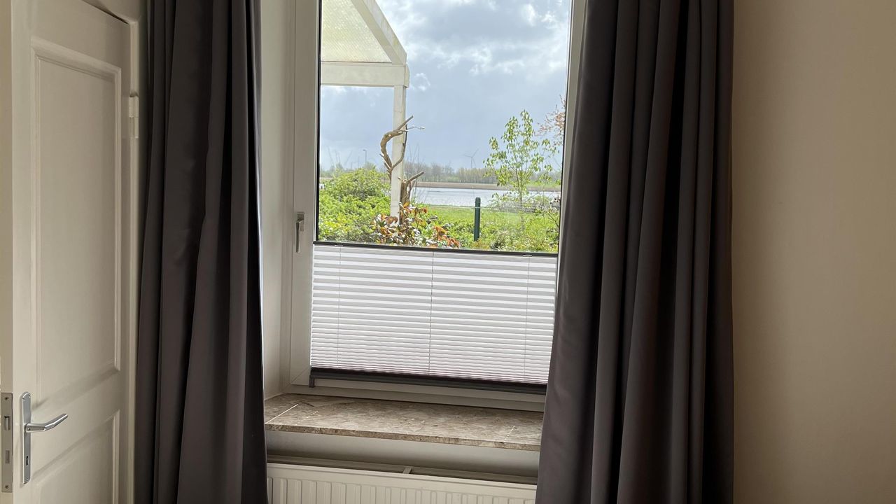 Schlafzimmer 2 Blick auf die Eider Schlafzimmer 2 Blick auf die Eider